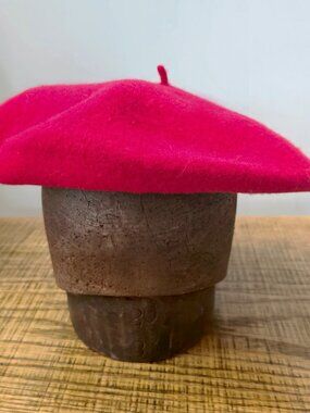 Vintage 90's Callanan Red Hat Society Classic 100% Wool Beret in Lipstick Red OS